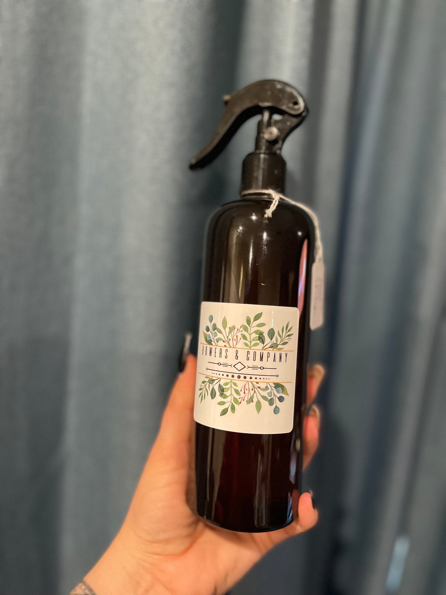 Fabric & room refresher spray